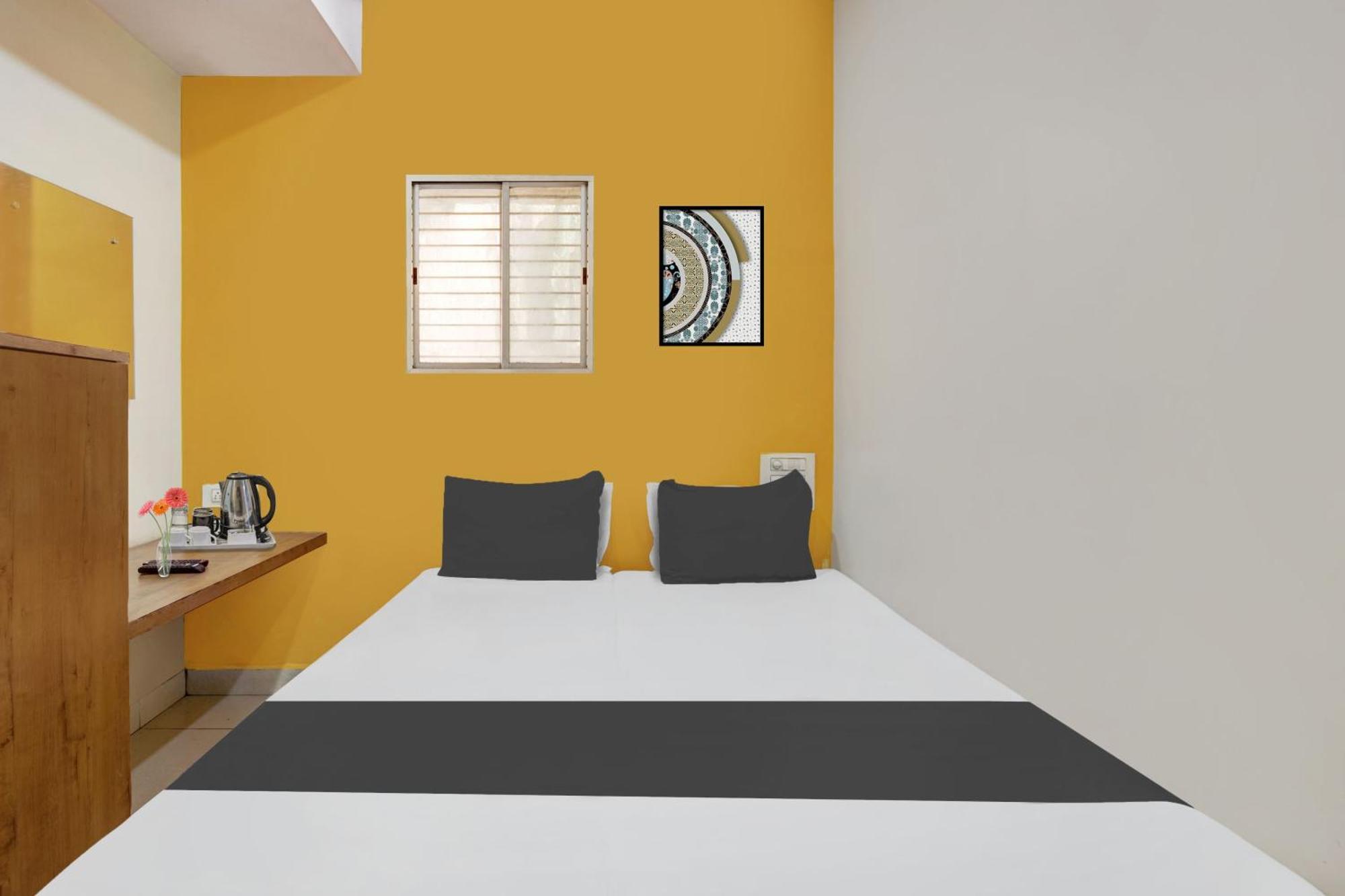 Spot On Shree Ram Residency Hotel Hubli Buitenkant foto