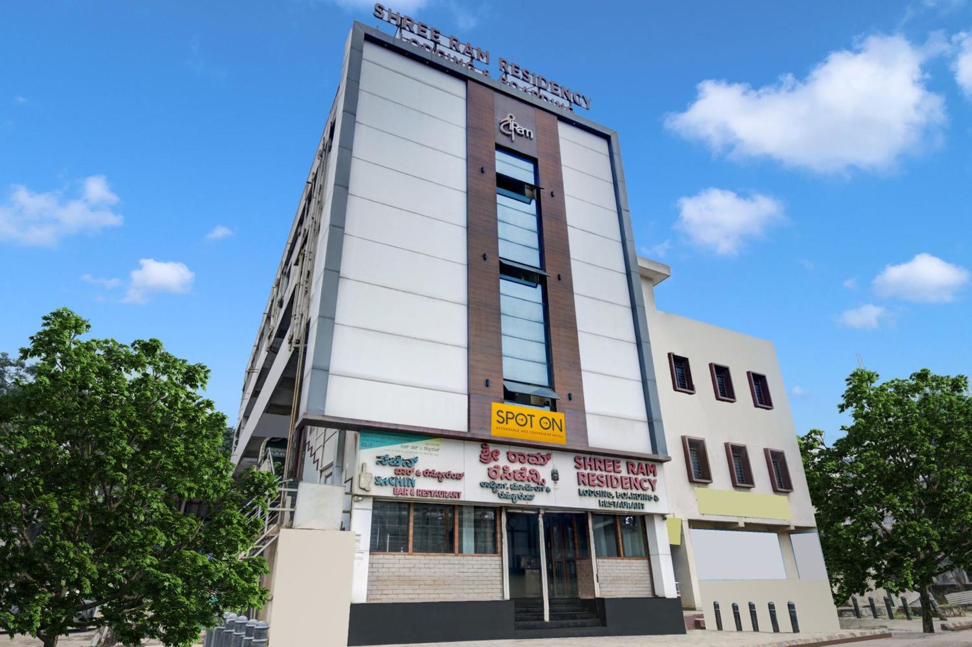 Spot On Shree Ram Residency Hotel Hubli Buitenkant foto