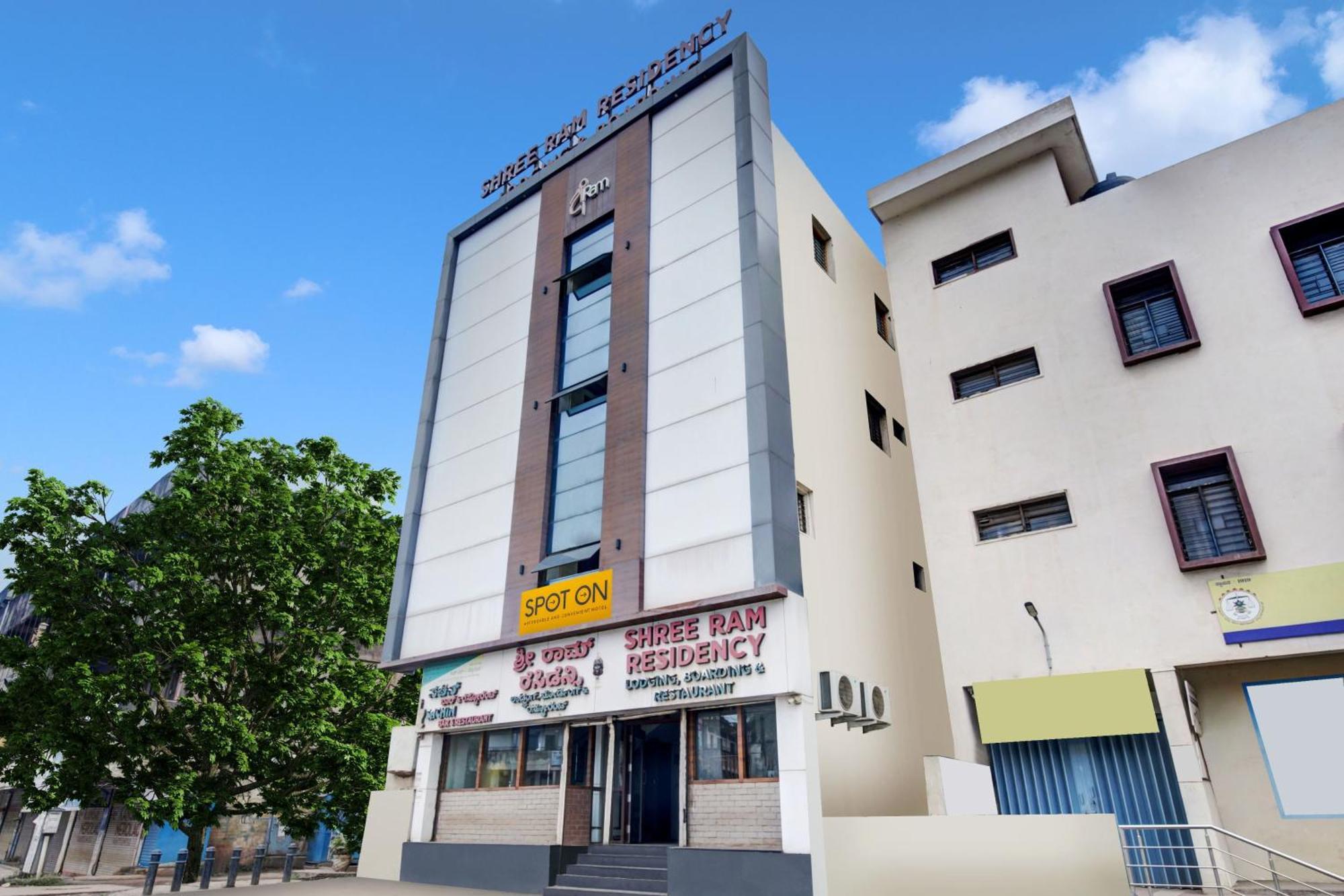Spot On Shree Ram Residency Hotel Hubli Buitenkant foto
